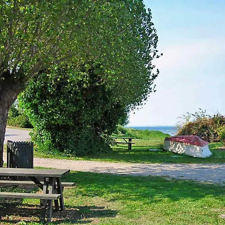 Holiday home One-bedroom Holiday In 1 *